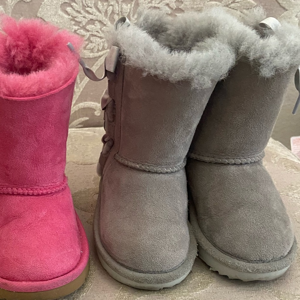 Grey little Girls Uggs